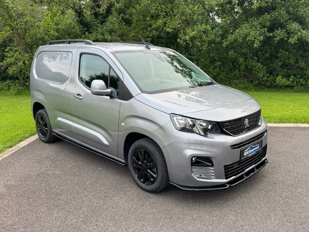 2019 (192) Peugeot Partner Professional
