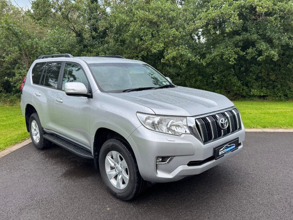 2024 (241) TOYOTA LAND CRUISER LWB AUTO